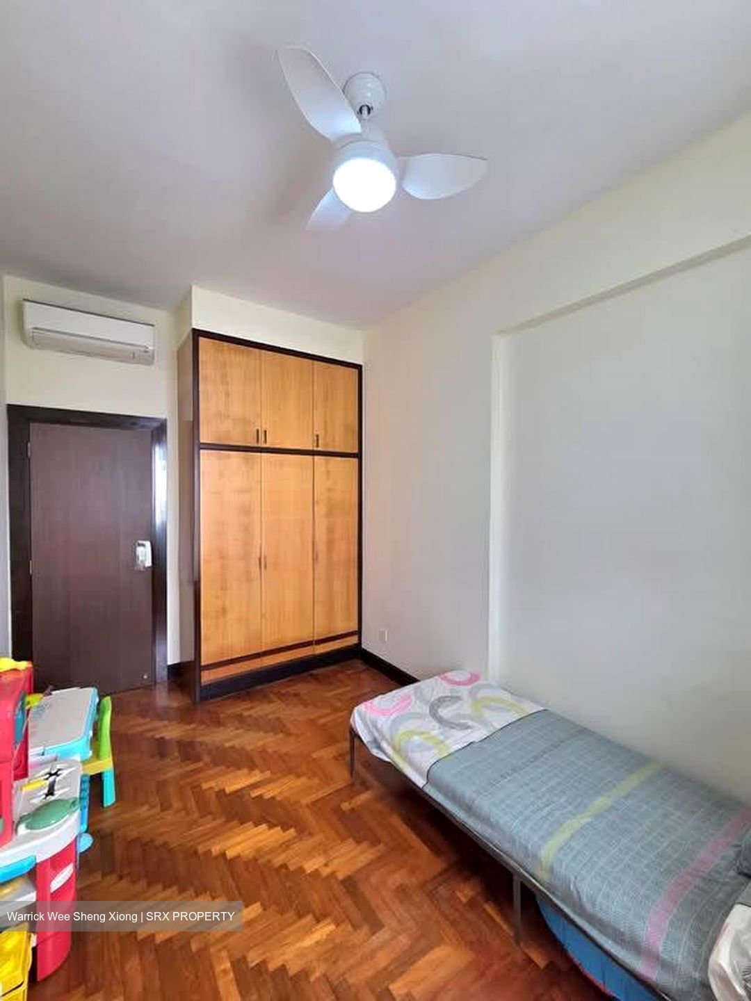 Regent Heights (D23), Condominium #573023901